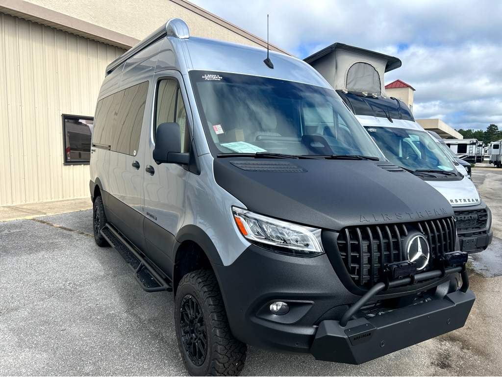 2027 AIRSTREAM INTERSTATE 19GTX - Image 1