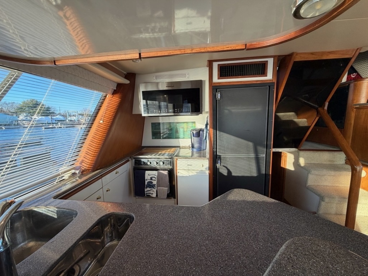 1999 Bayliner 4788 - Image 13