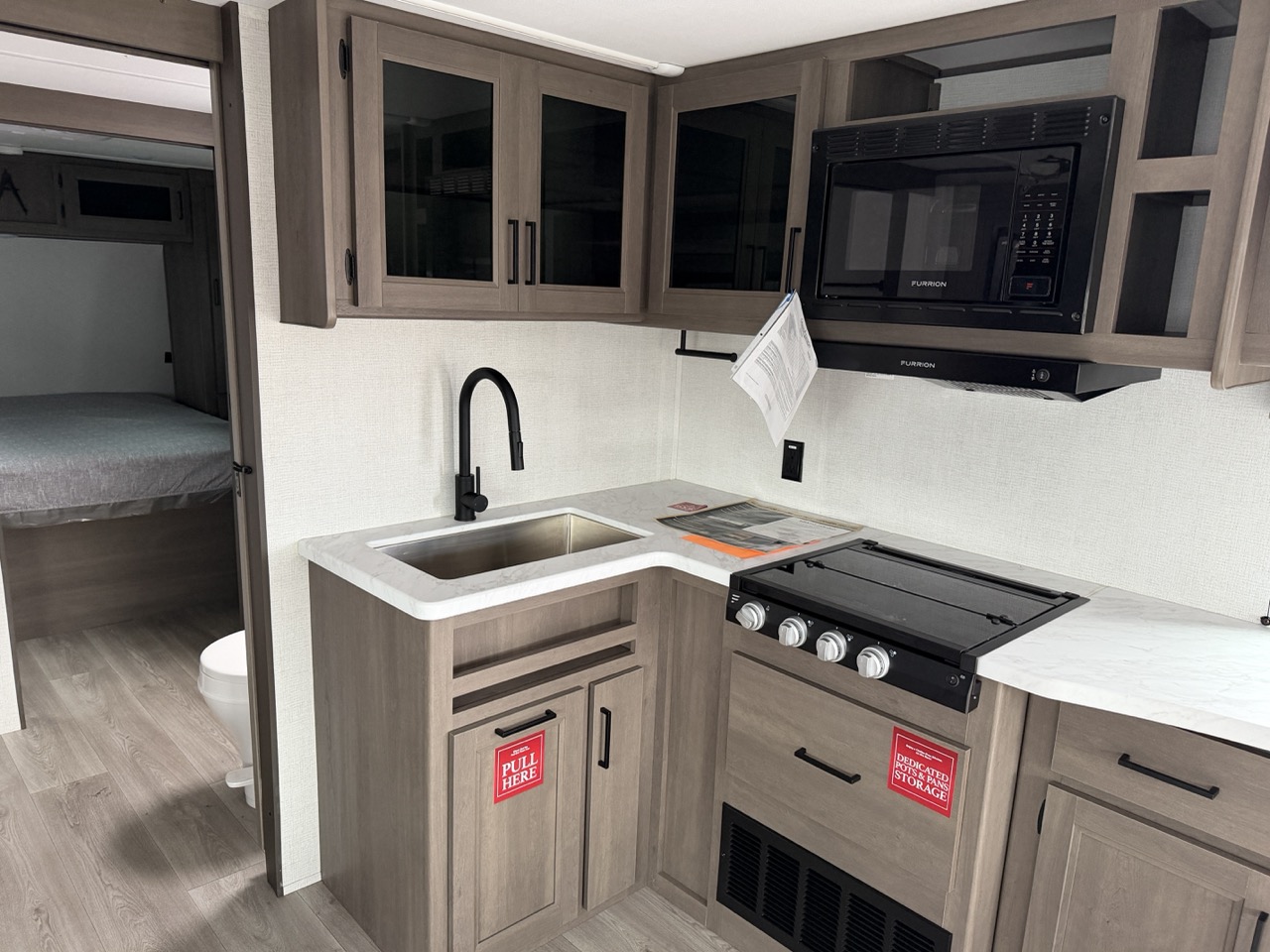 2026 Grand Design Transcend 245RLT - Image 15