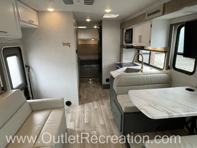 2025 Thor Motor Coach Freedom Eddie Bauer 28EB - Image 8