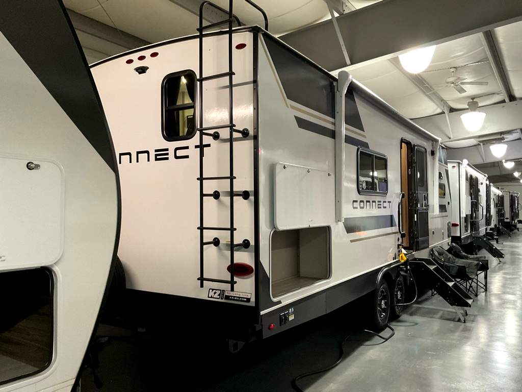 2027 KZ CONNECT C282FKK - Image 4
