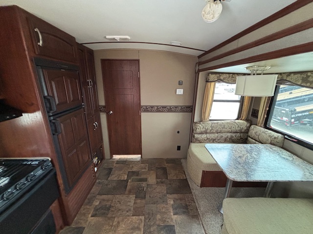2015 Keystone Outback 300RB - Image 14