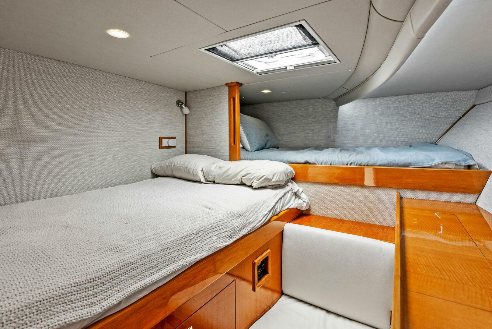 2020 Calcutta 480 Catamaran - Image 18