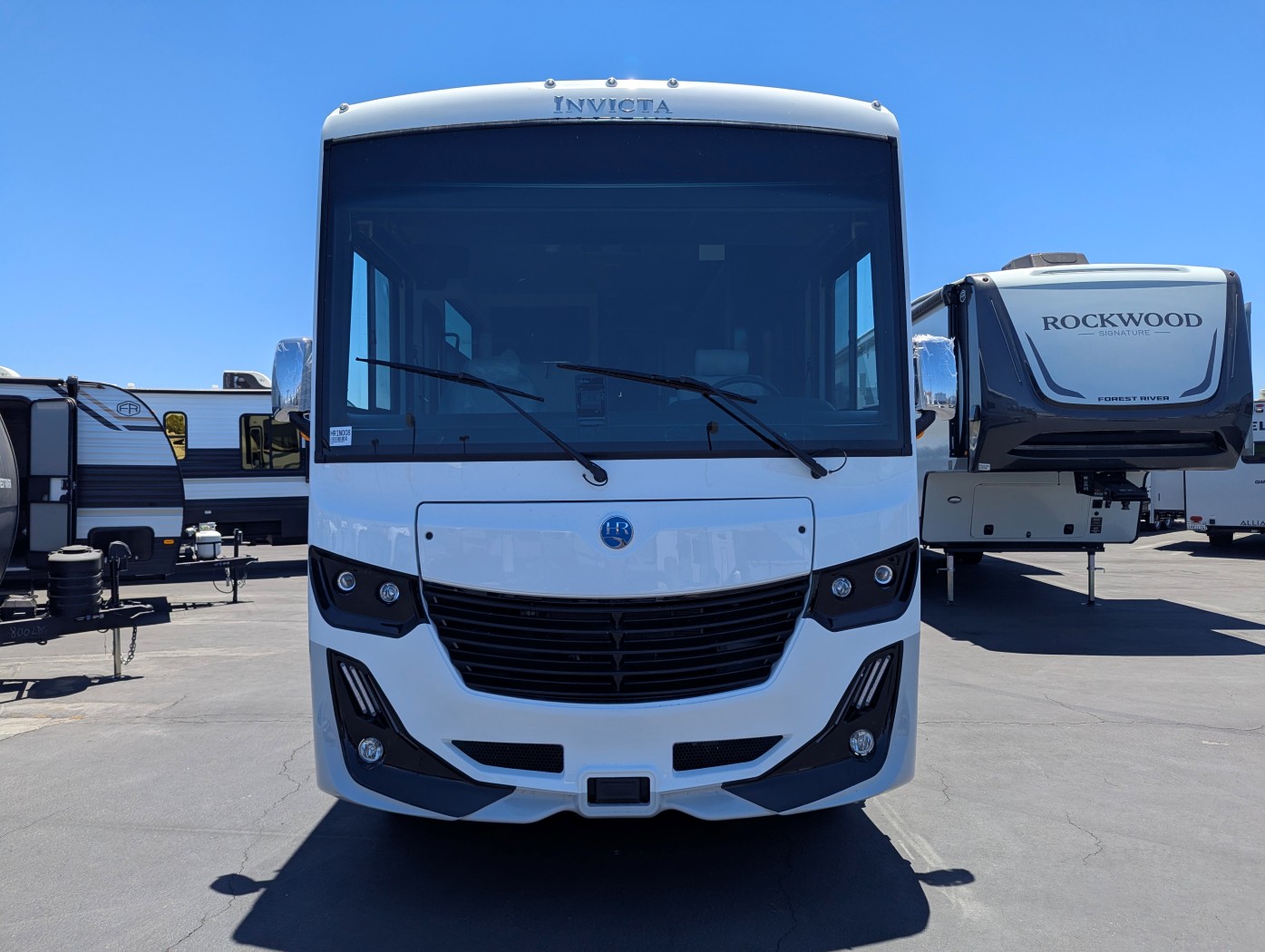 2026 Holiday Rambler Invicta 36Y - Image 2