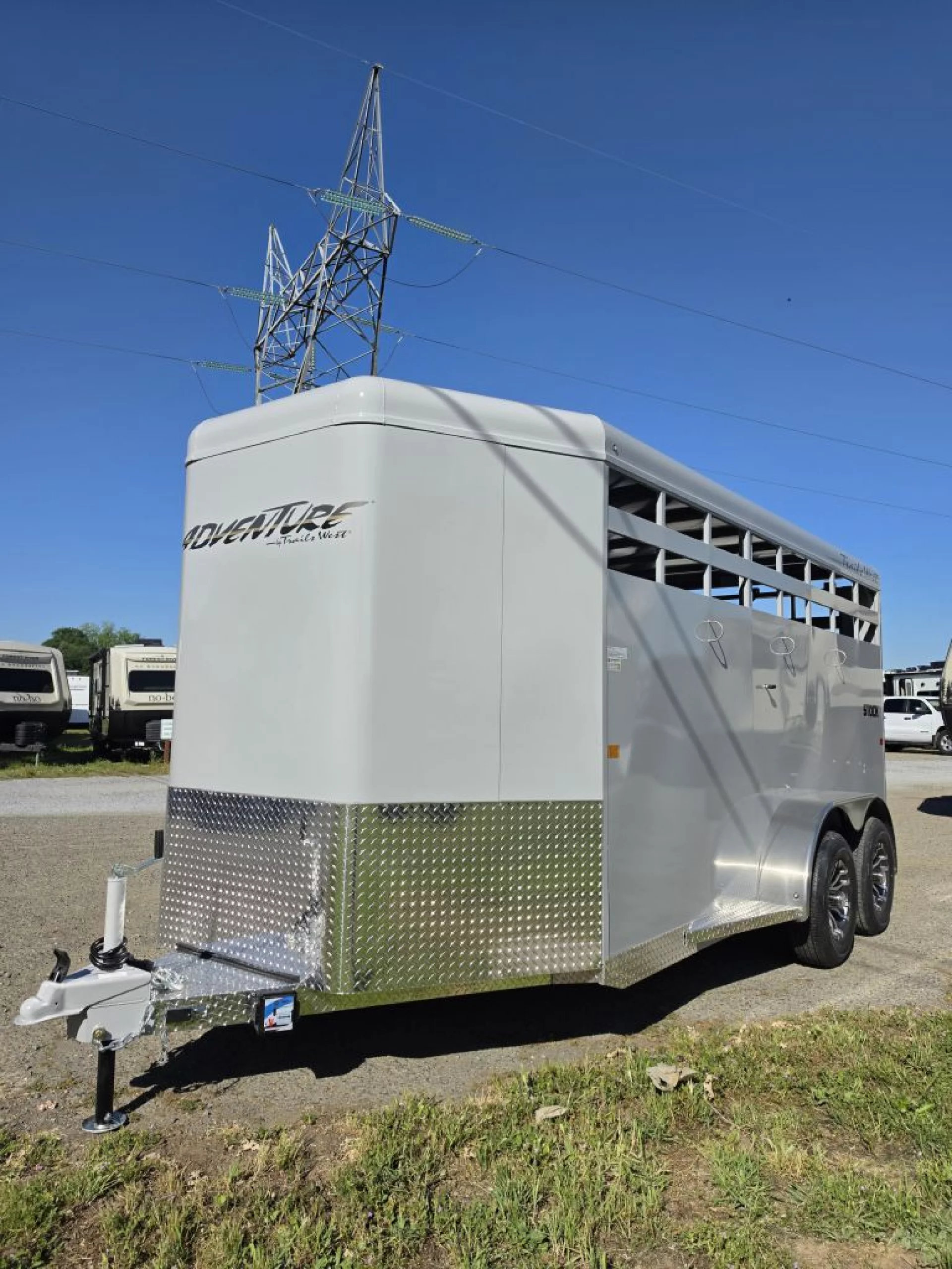 2026 TRAILS WEST ADVENTURE II 17' STOCK - Image 2