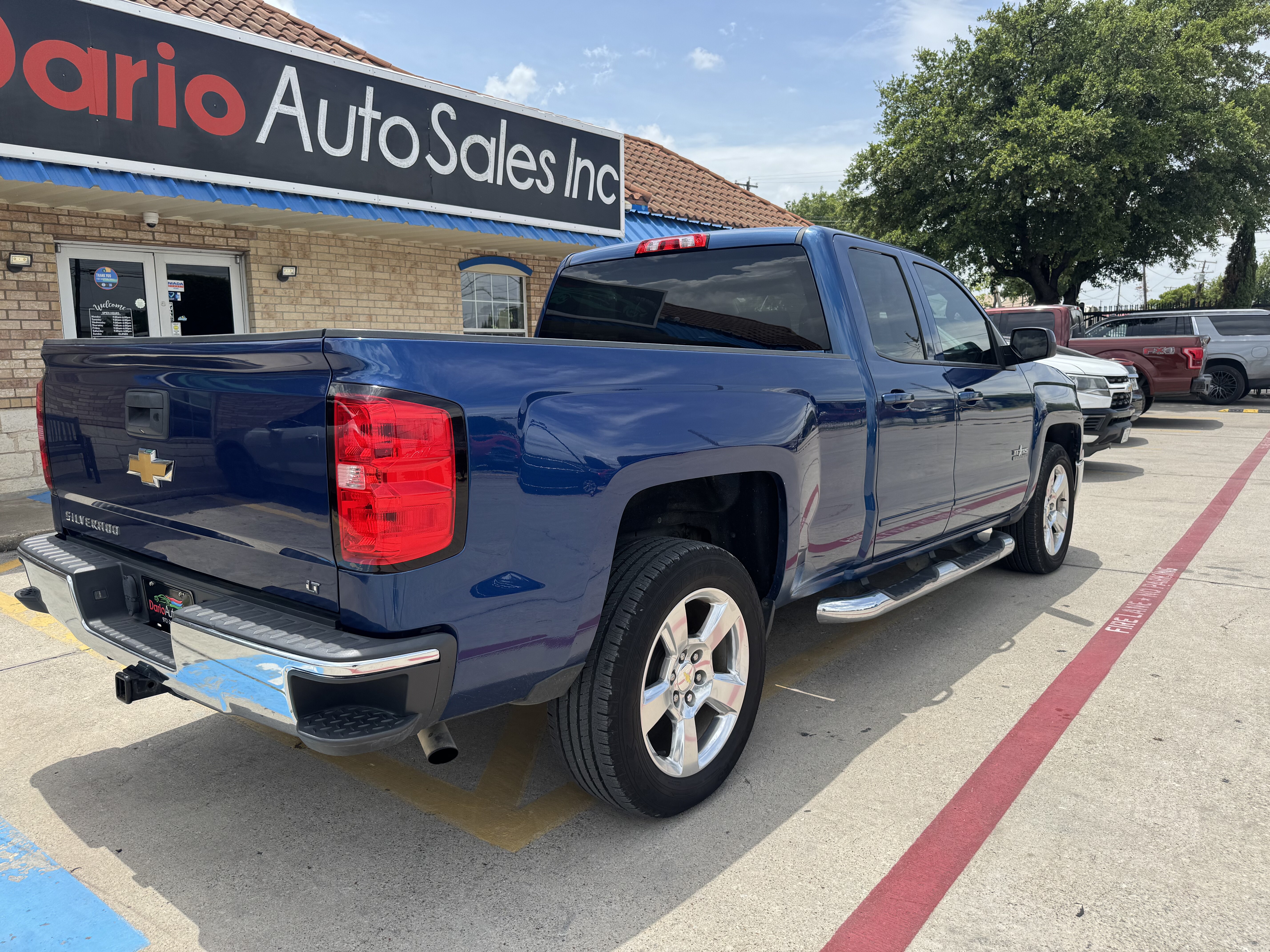 2015 Chevrolet Silverado 1500-V8 Extended Cab LT 2WD - Image 14