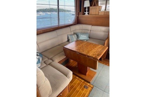 1998 Sabreline 36 AFT CABIN - Image 73