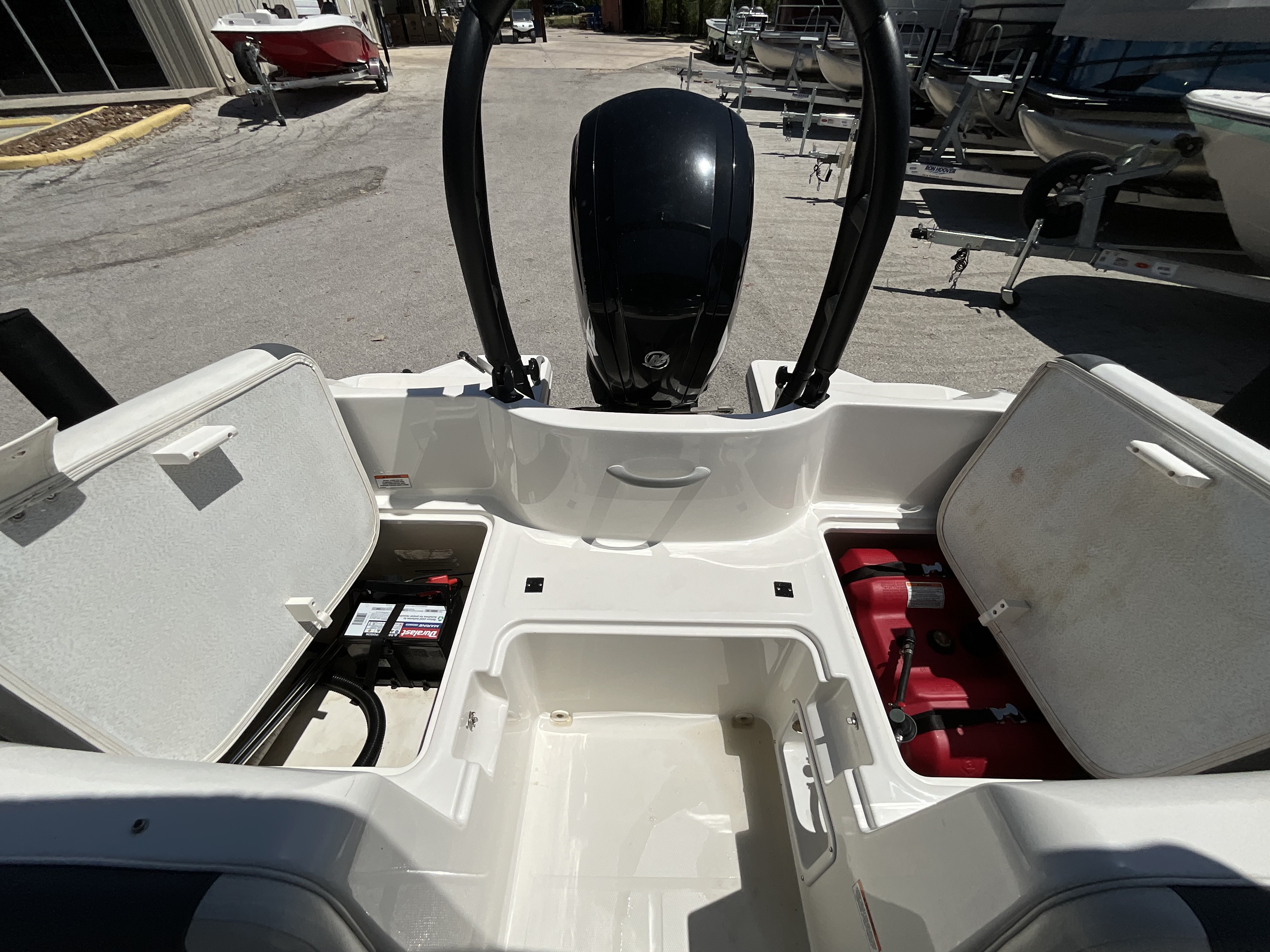 2019 Bayliner E Series Element E16 - Image 9