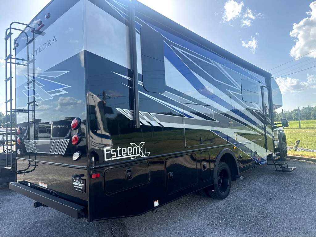 2027 ENTEGRA COACH ESTEEM XL 32U - Image 4
