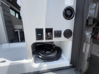 2026 THOR MOTOR COACH RIZE 18MS - Image 24