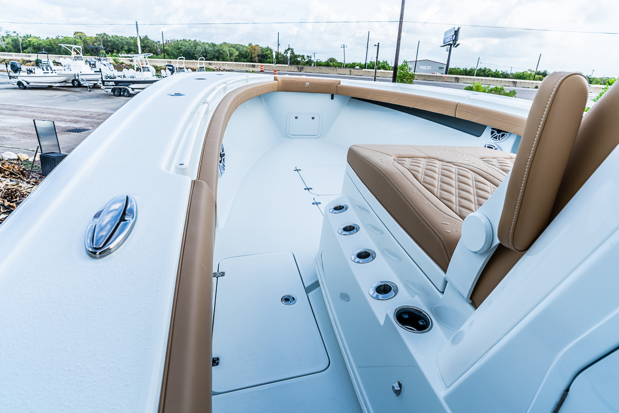 2027 YELLOWFIN 36 OFFSHORE - Image 16