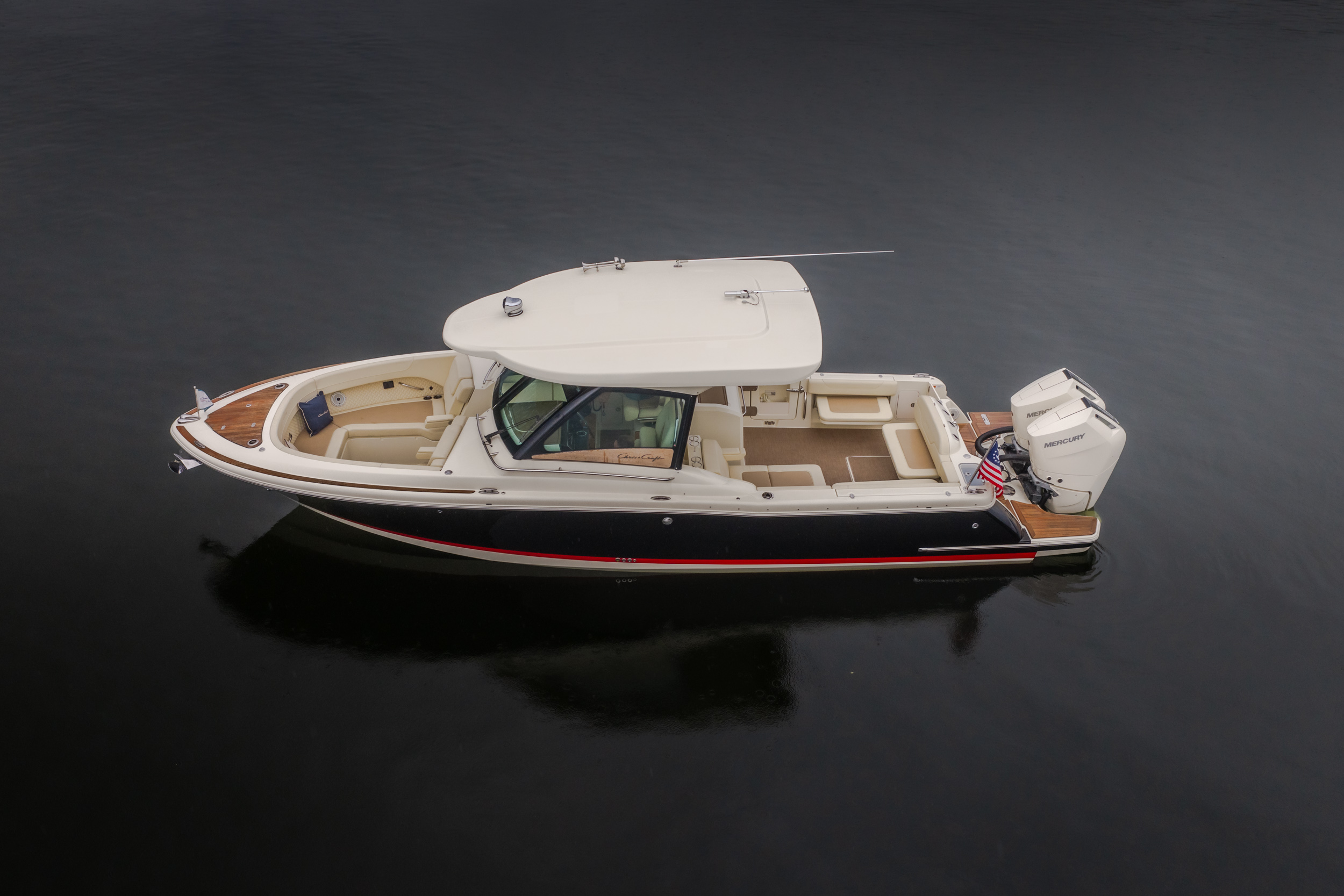 2024 Chris Craft Calypso 32 CT - Image 4