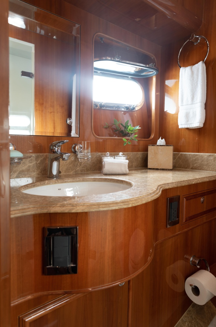 2007 Horizon Elegance 82 - Image 23
