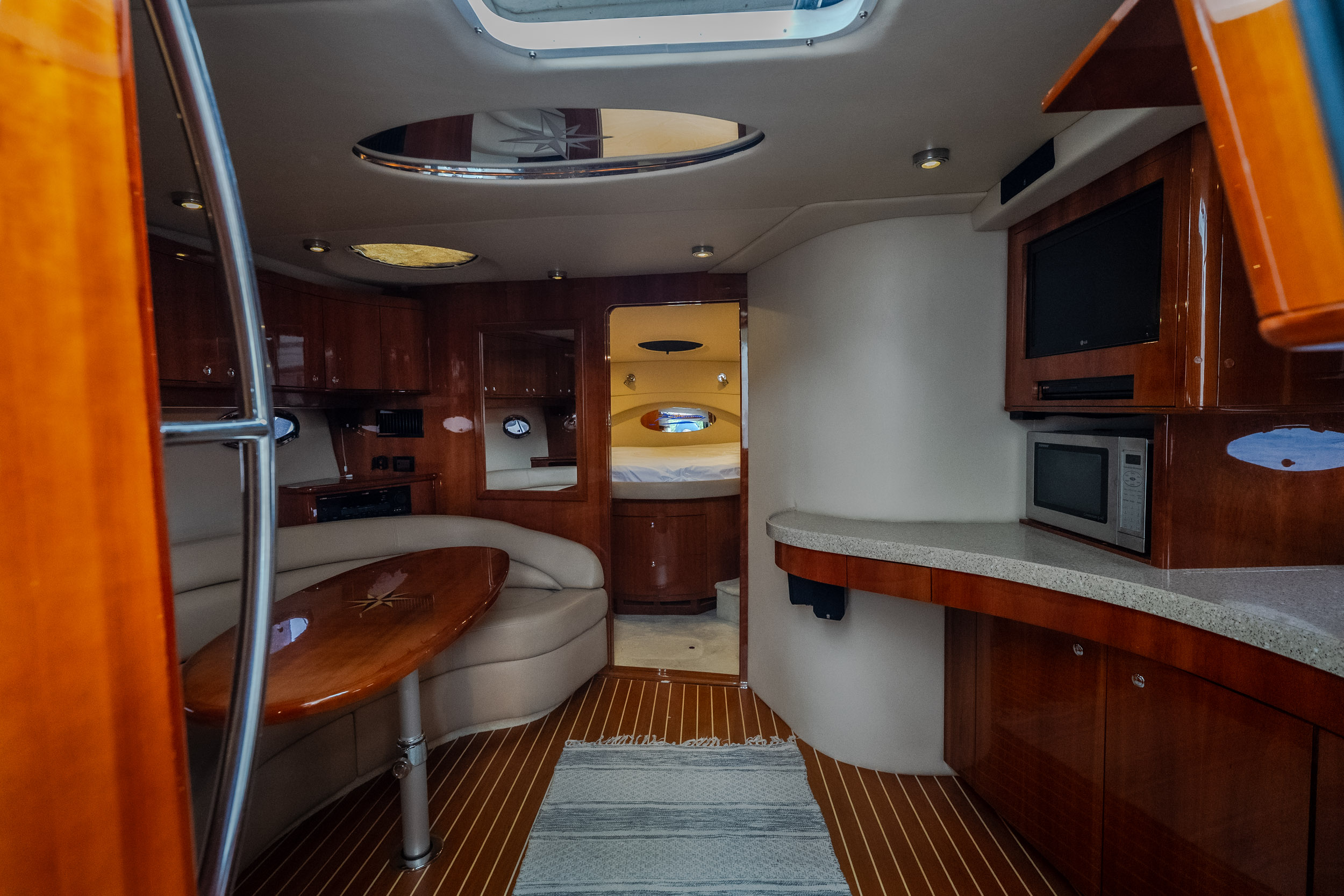 2009 Regal 4460 Express Cruiser - Image 36