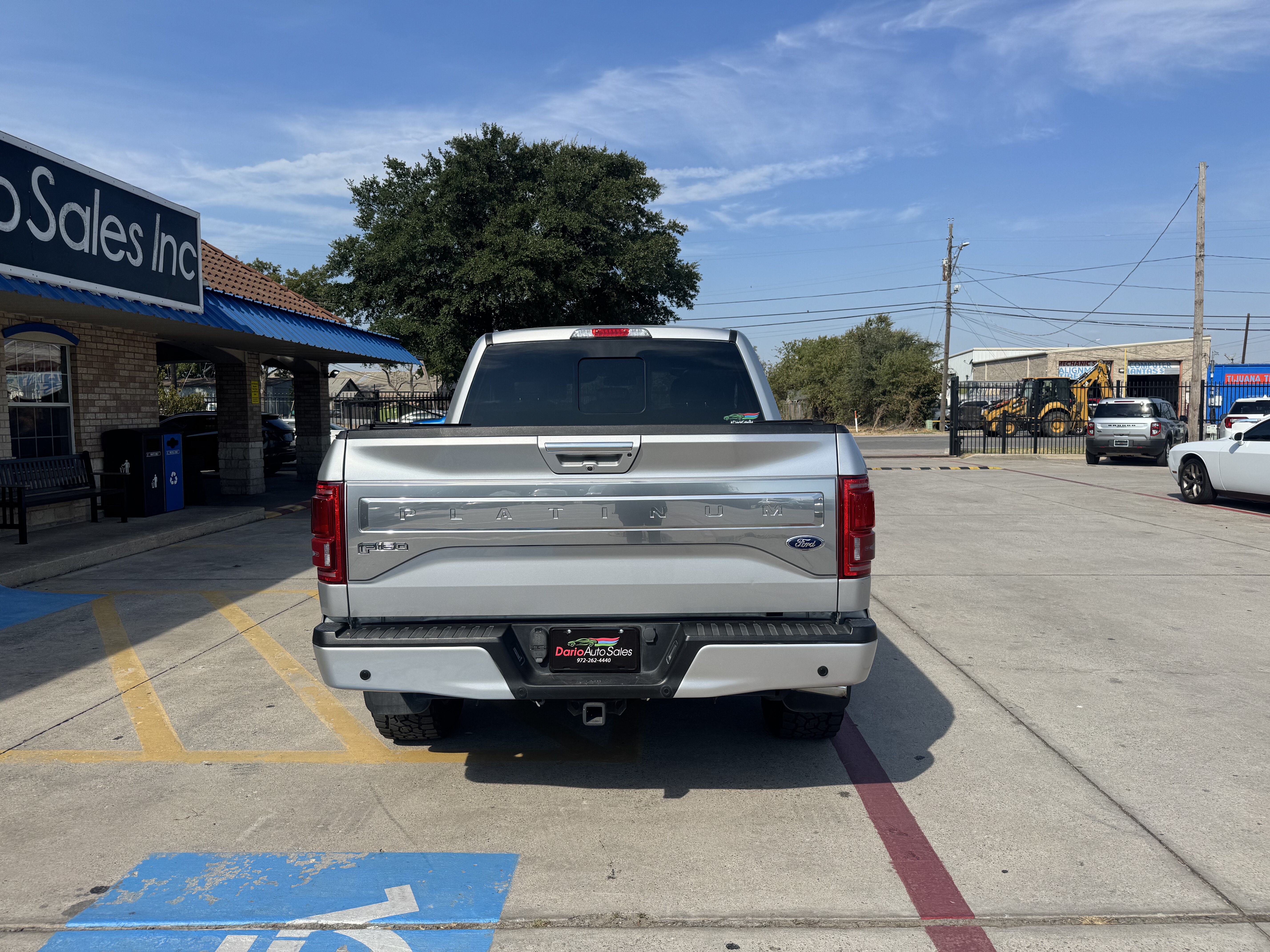 2015 Ford F150 Pickup Crew Cab Platinum 4WD - Image 6