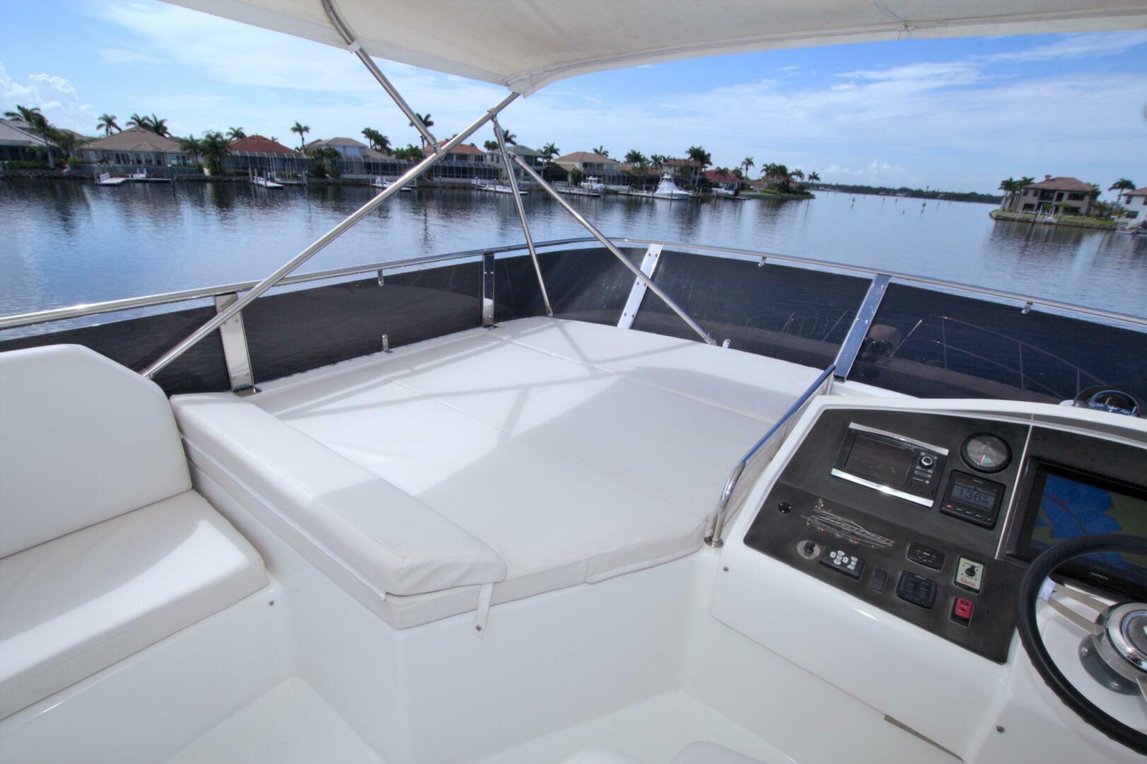 2015 Dyna Yachts 60 Pilothouse Motoryacht - Image 19