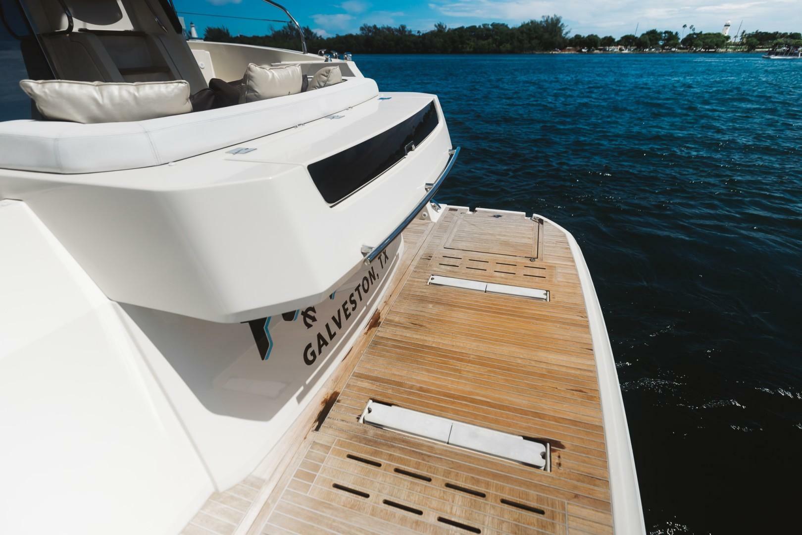 2015 Beneteau Monte Carlo 5 - Image 18