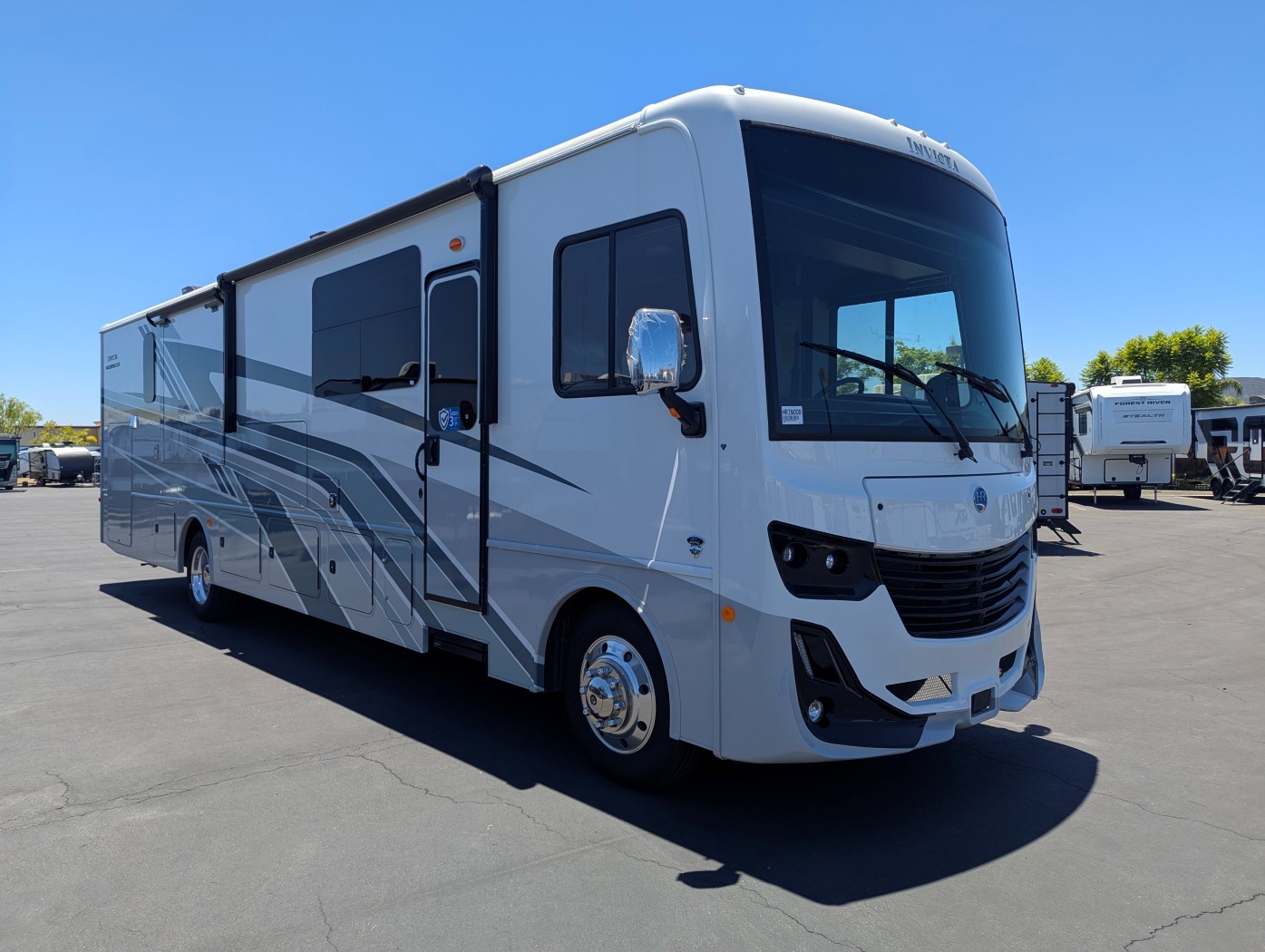 2026 Holiday Rambler Invicta 36Y - Image 1