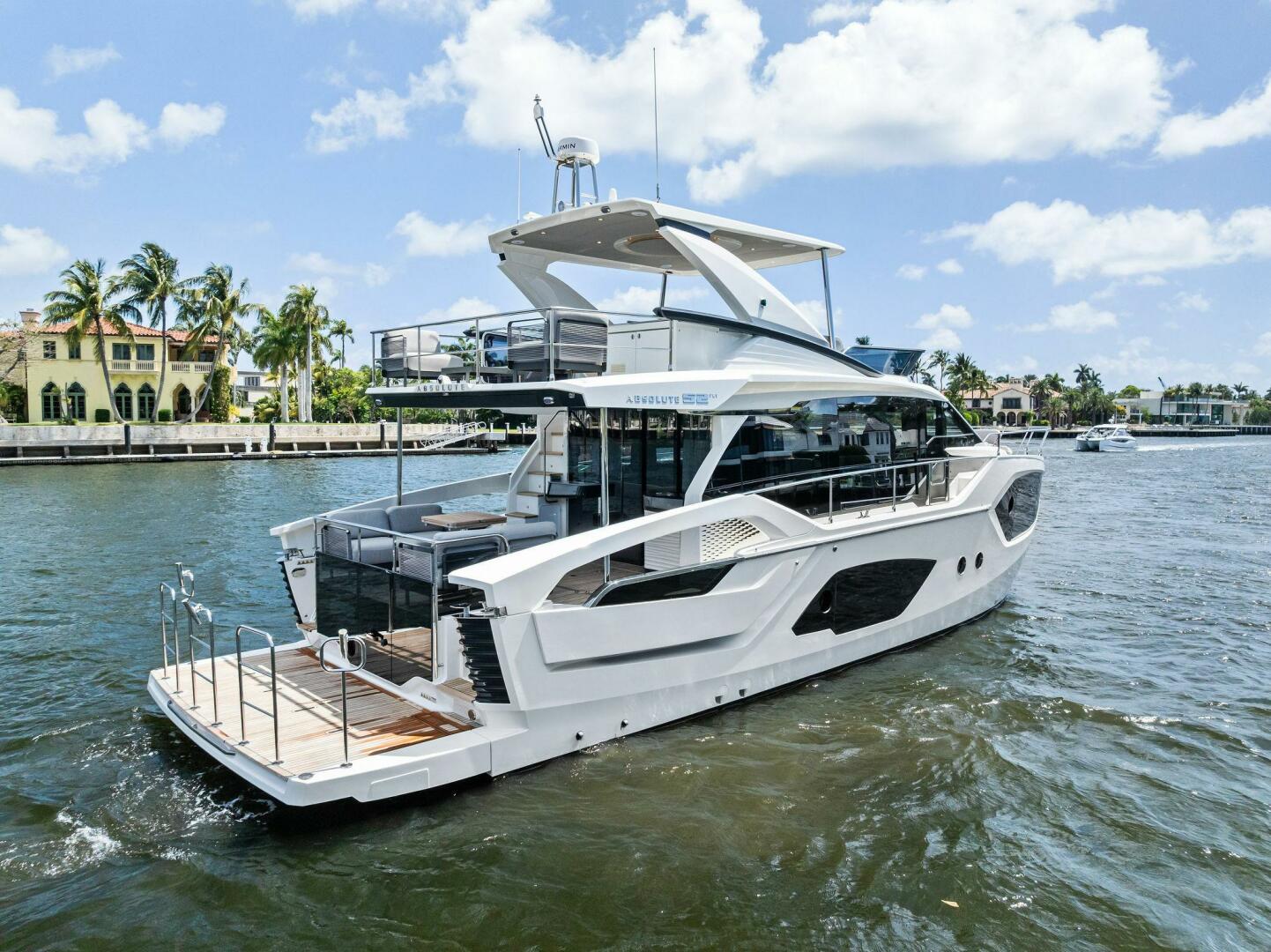 2023 Absolute 52 Fly - Image 6