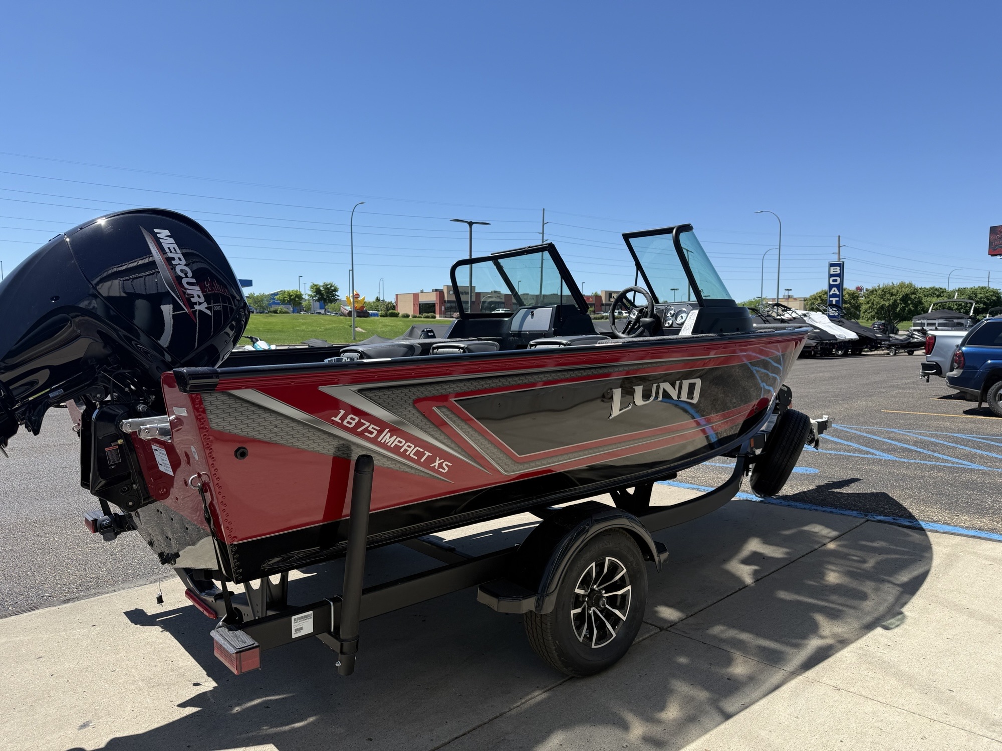 2026 Lund 1875 Impact XS - Image 3