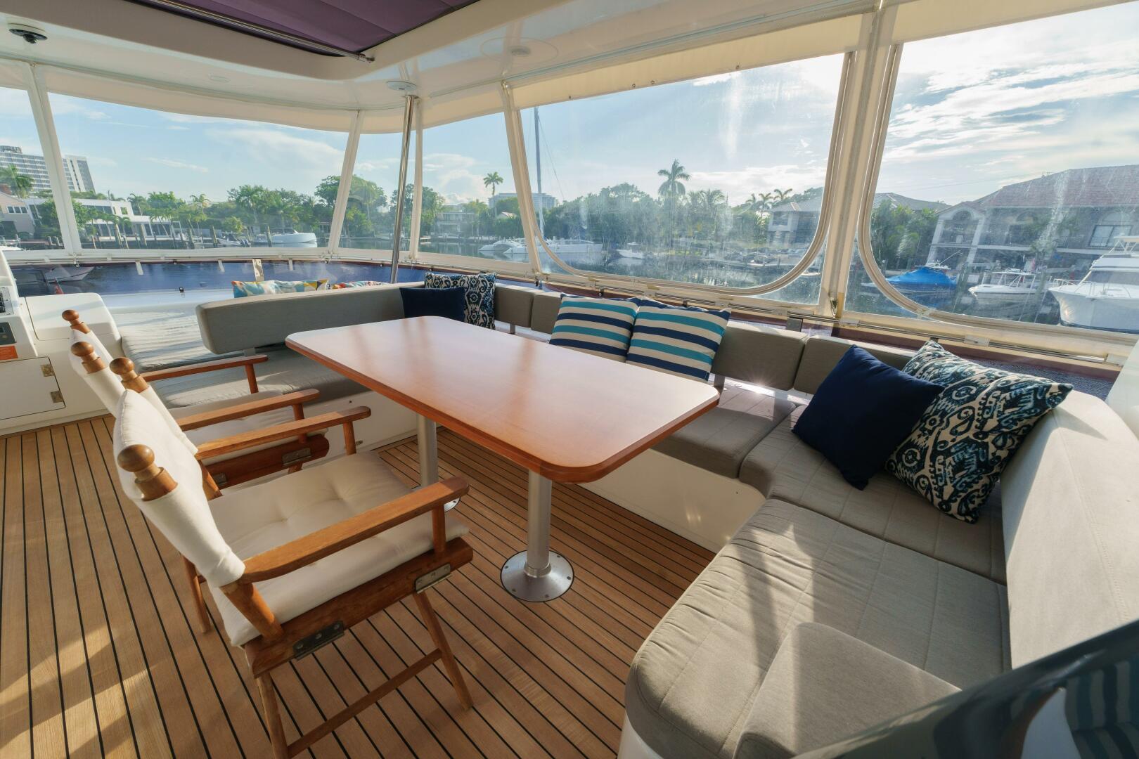 2020 Sirena 64 - Image 36