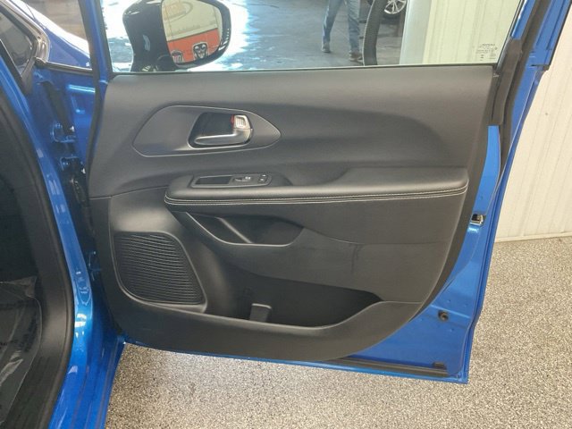 2026 Chrysler Pacifica Select FWD - Image 23