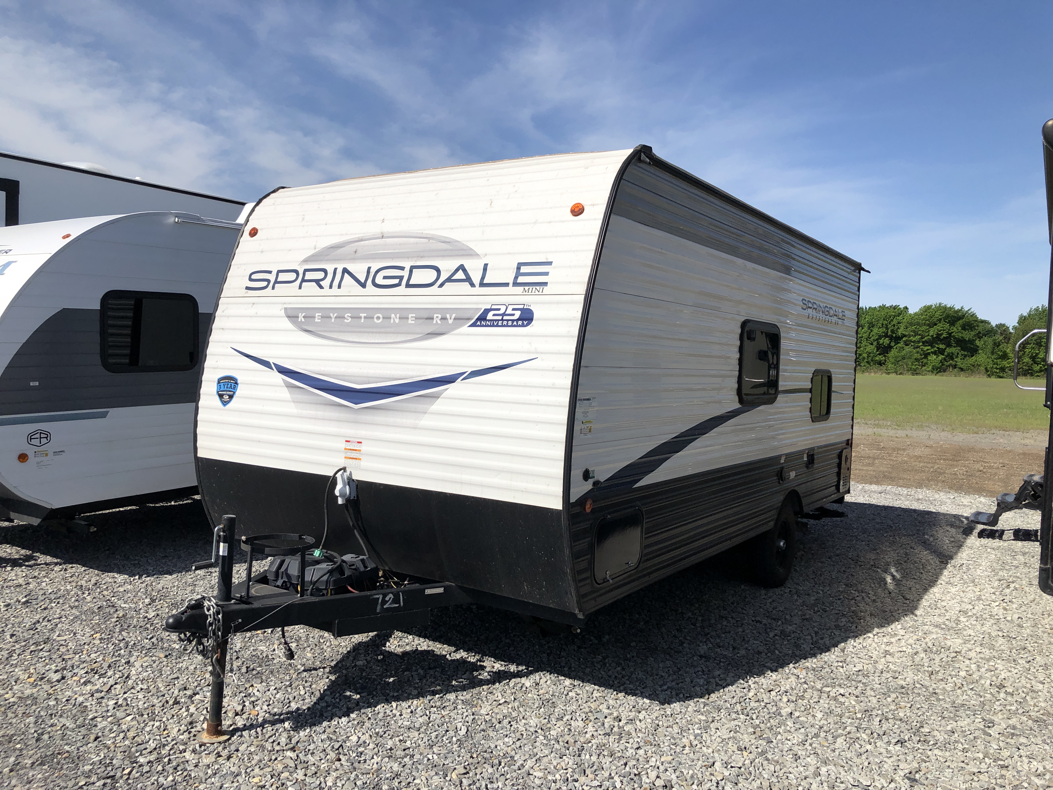 2024 Keystone Springdale Mini 1800BH - Image 3
