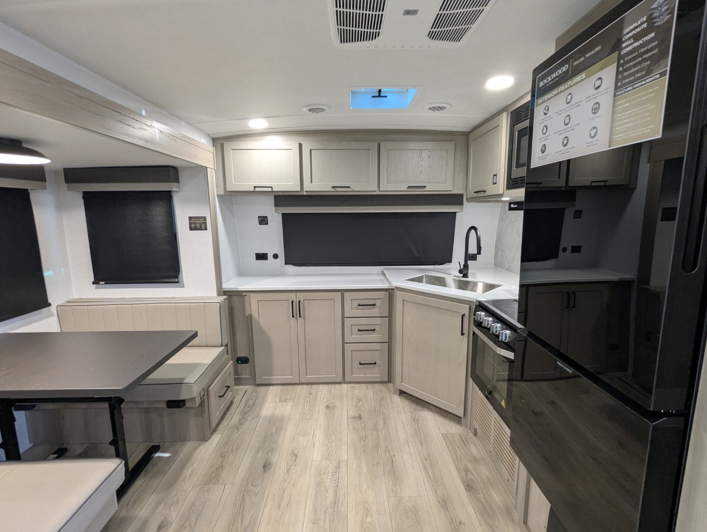 2026 Forest River Rockwood Ultra Lite 2608BS - Image 23