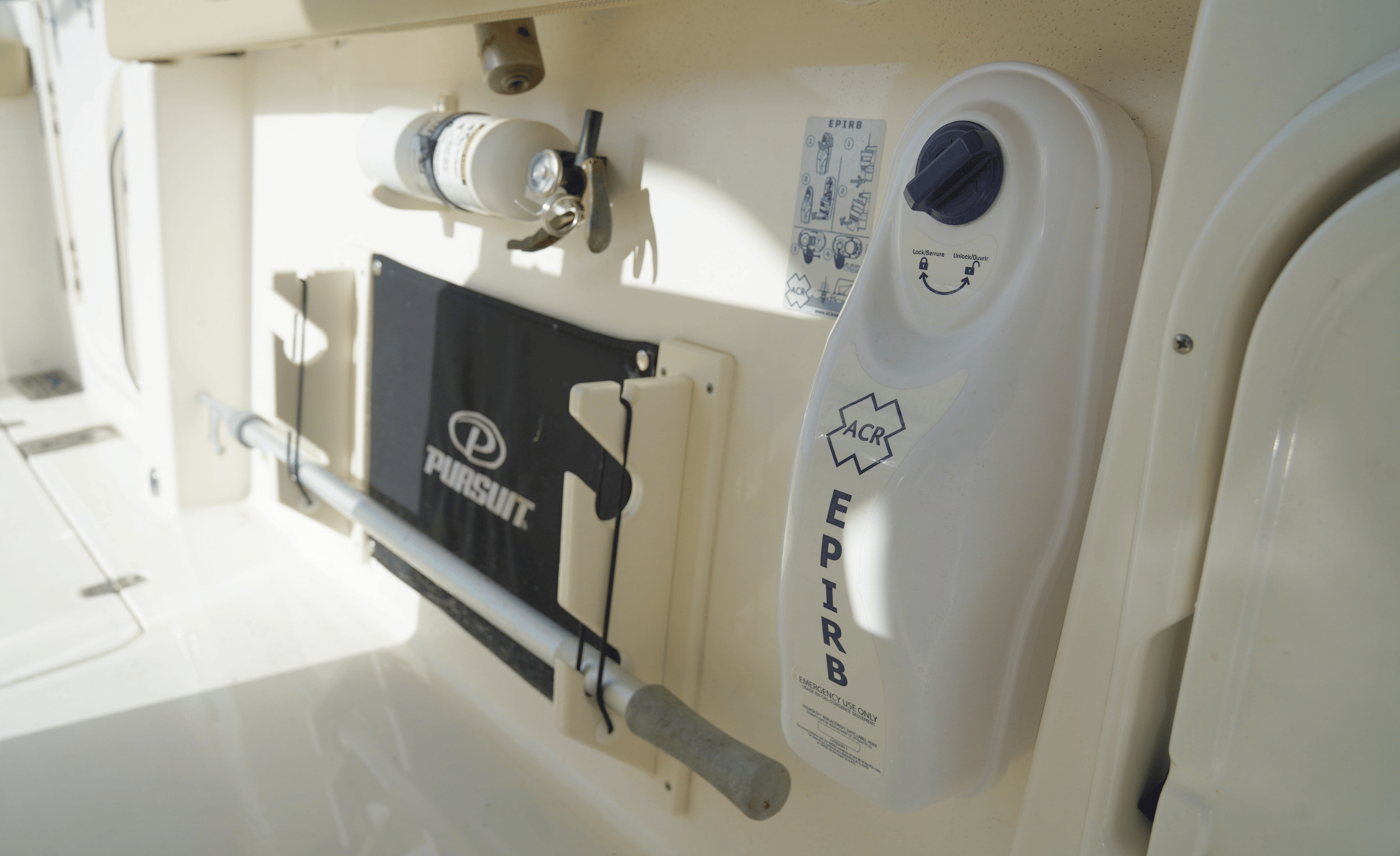 2020 PURSUIT S328 - Image 54