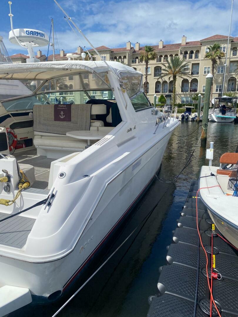 1993 Sea Ray 440 Sundancer - Image 41