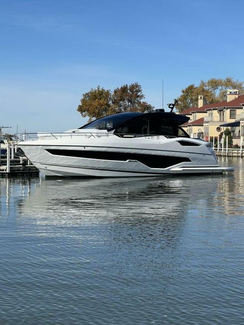 2026 Sunseeker 55 Predator - Image 3