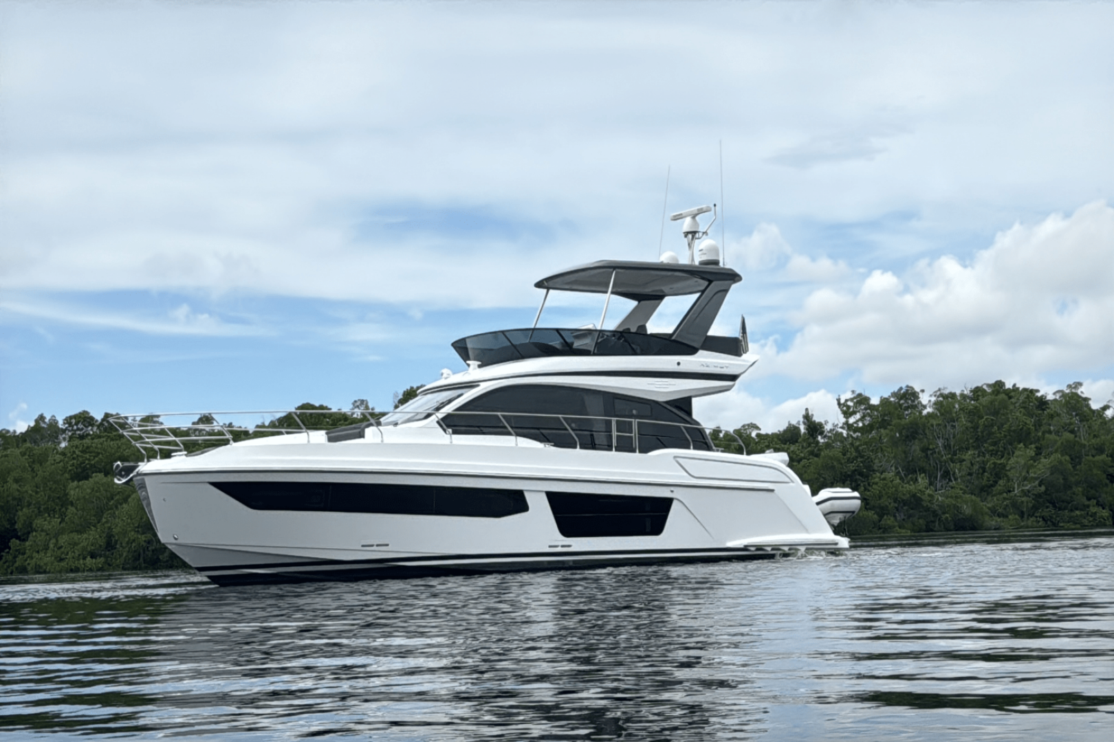 2023 Azimut Azimut 53 FLY Base - Image 11