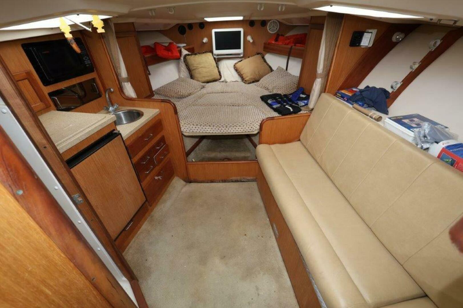 2007 Luhrs 32 Open - Image 18