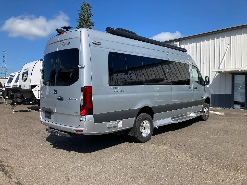 2024 Holiday Rambler Xpedition SL4E - Image 4