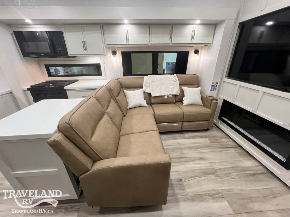 2027 Brinkley RV Model Z 2700 - Image 9