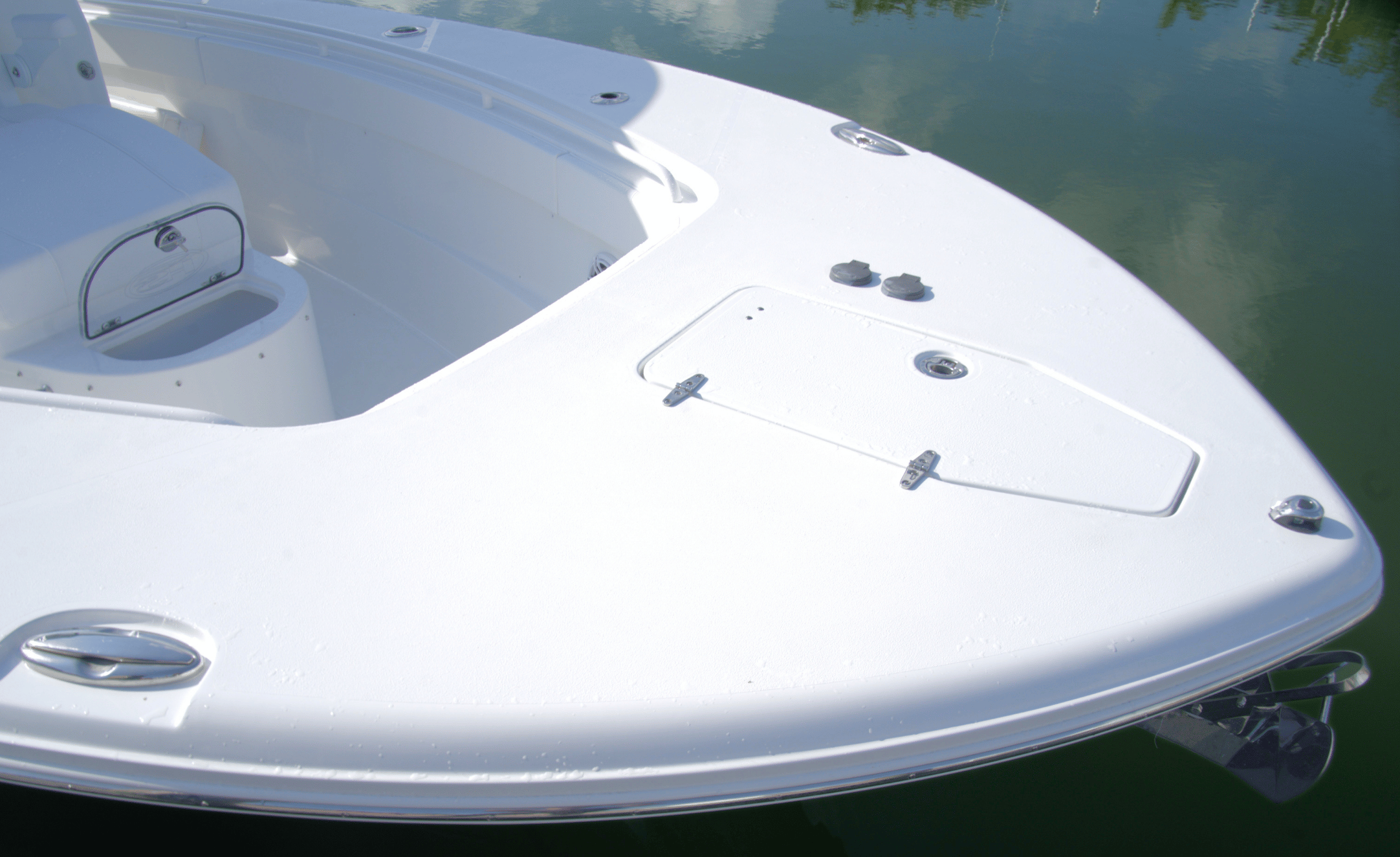 2027 SEA HUNT GAMEFISH 28CB - Image 7