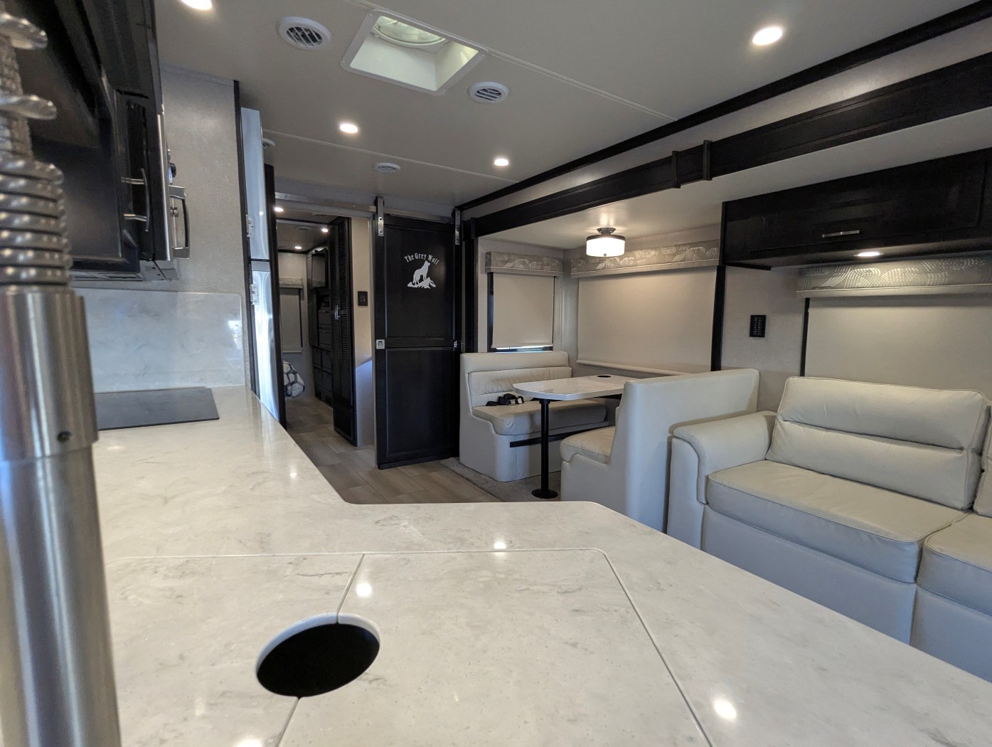 2022 Dynamax Corp DX3 34KD - Image 24