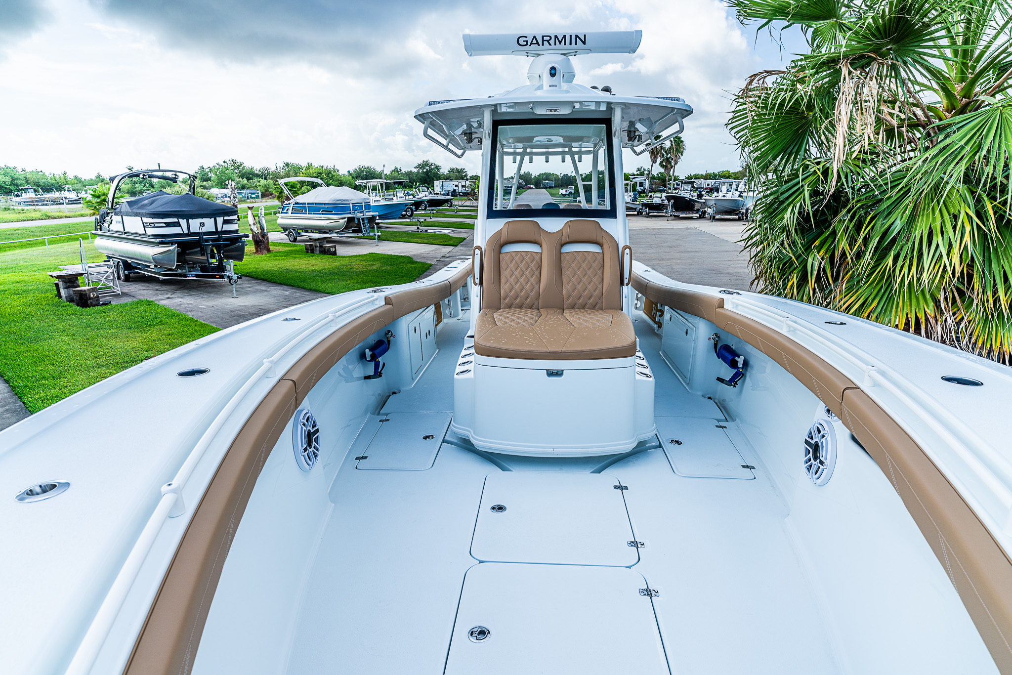 2027 YELLOWFIN 36 OFFSHORE - Image 17