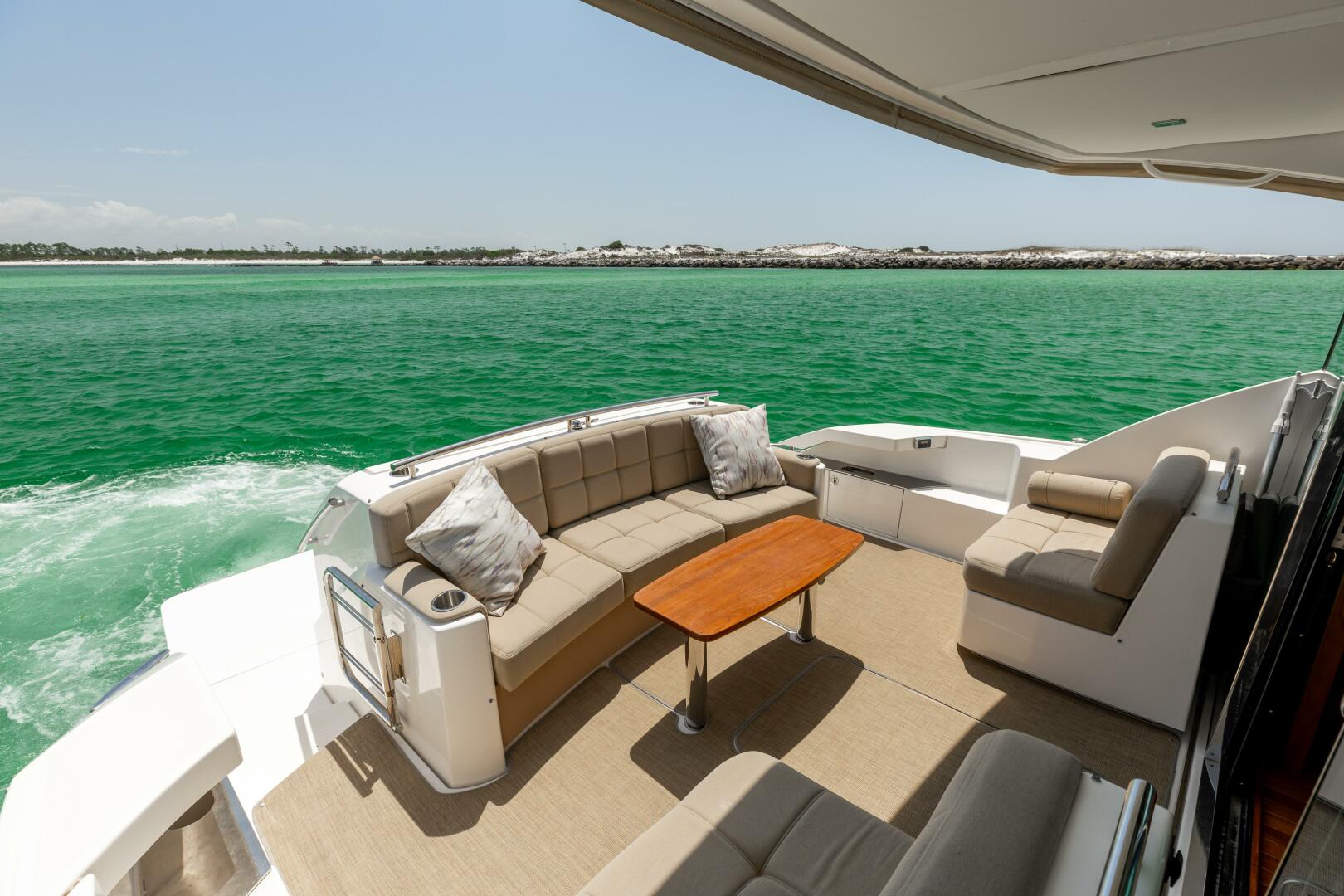 2015 Tiara Yachts 44 Coupe - Image 20