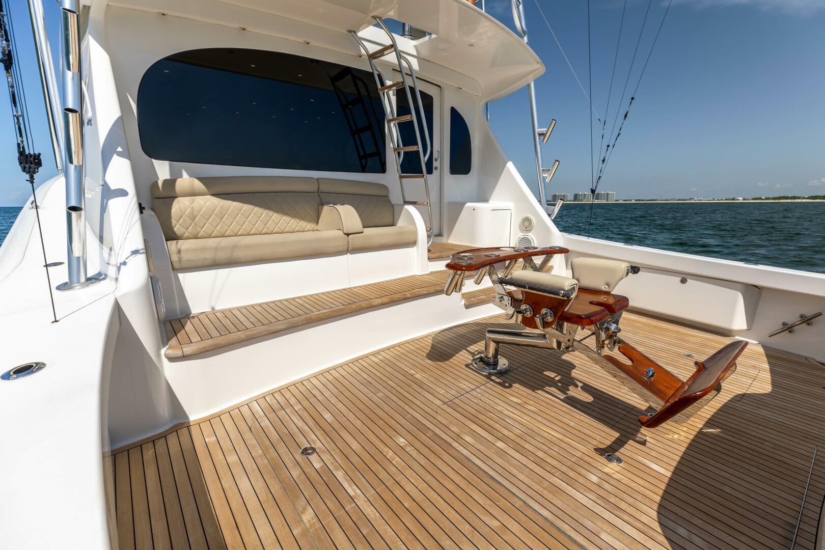 2018 Viking 62 Convertible - Image 3