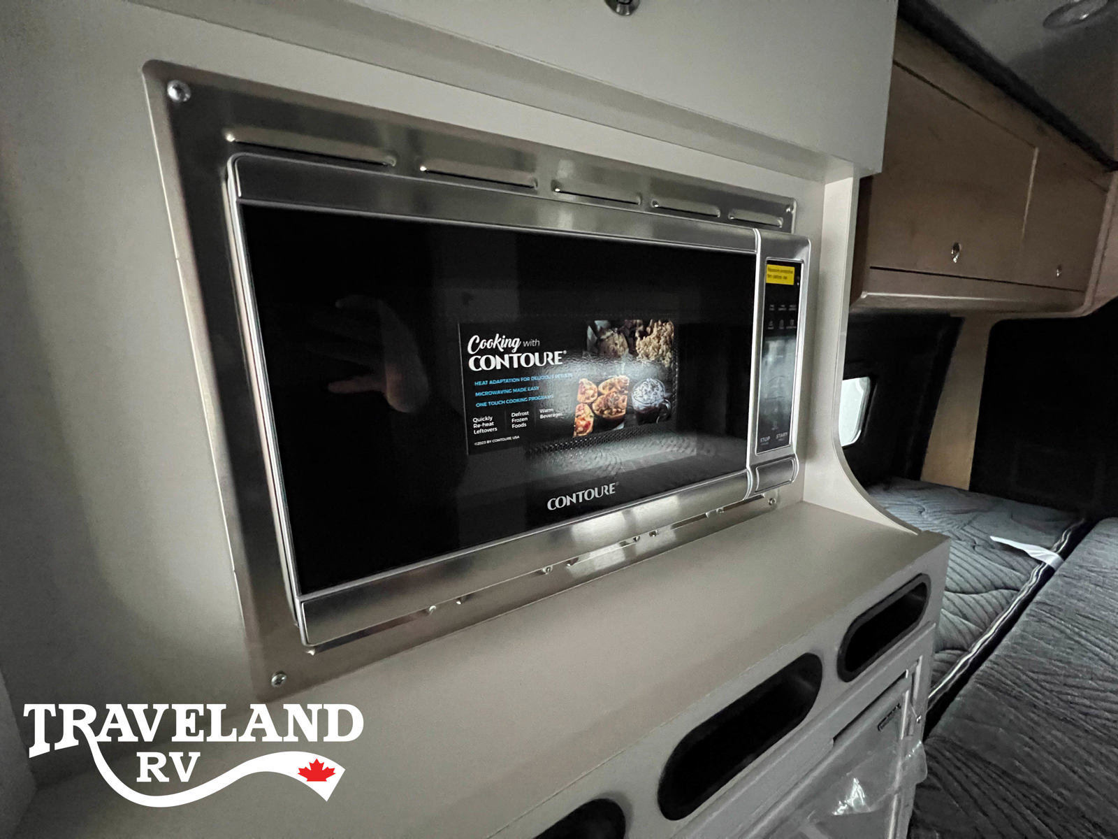 2025 Airstream Rangeline Base - Image 11