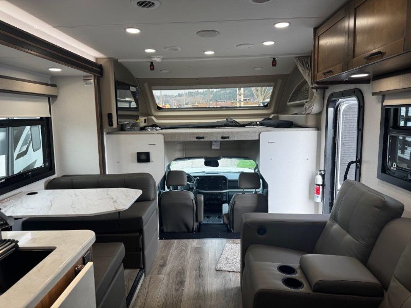 2026 Entegra Coach Esteem XL 32U - Image 38