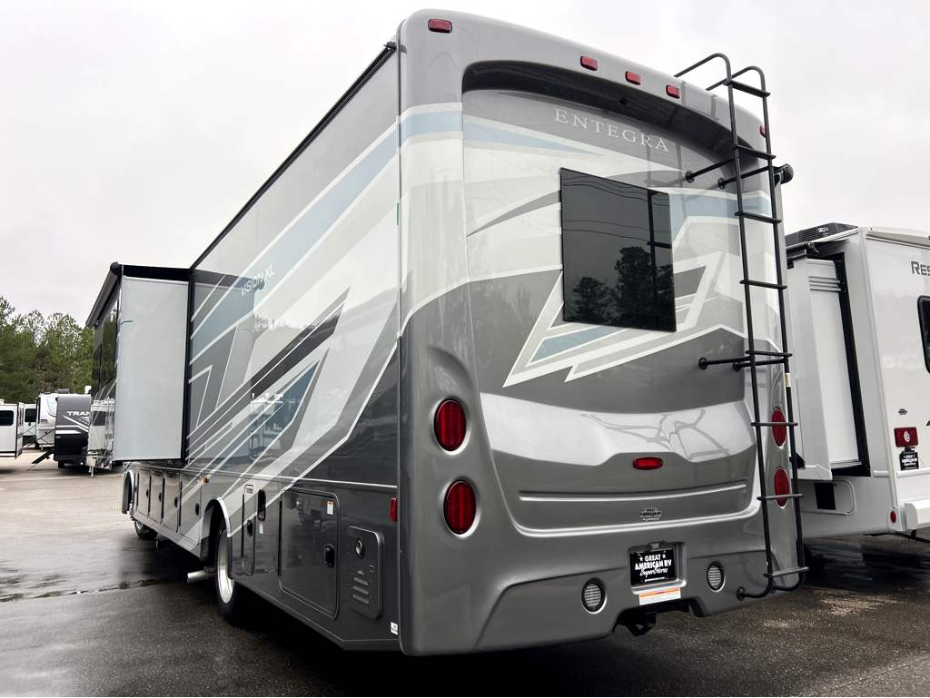 2026 ENTEGRA COACH VISION XL 34G - Image 3