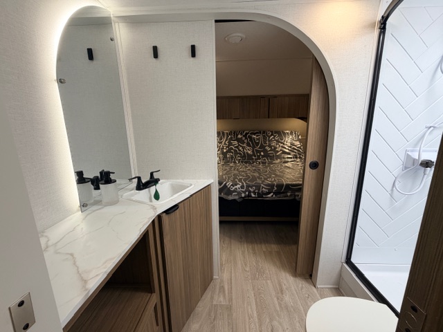 2026 Forest River Cruise Lite 23ZEN - Image 19
