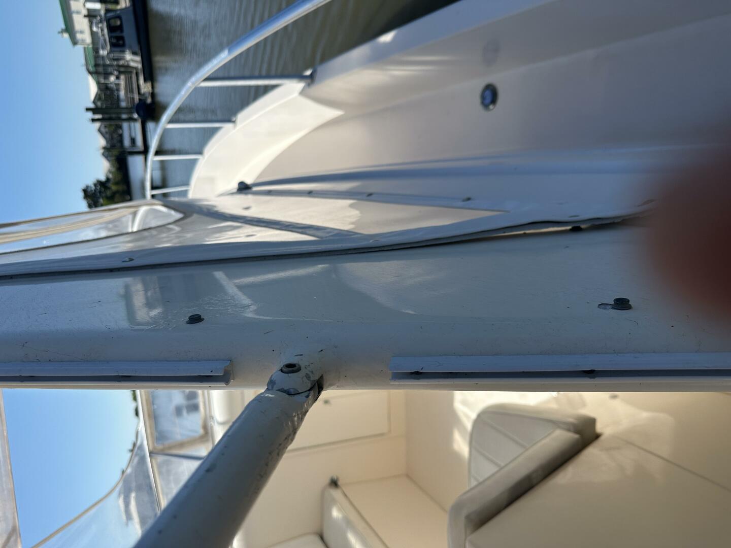 1994 Intrepid 376 Walkaround - Image 127