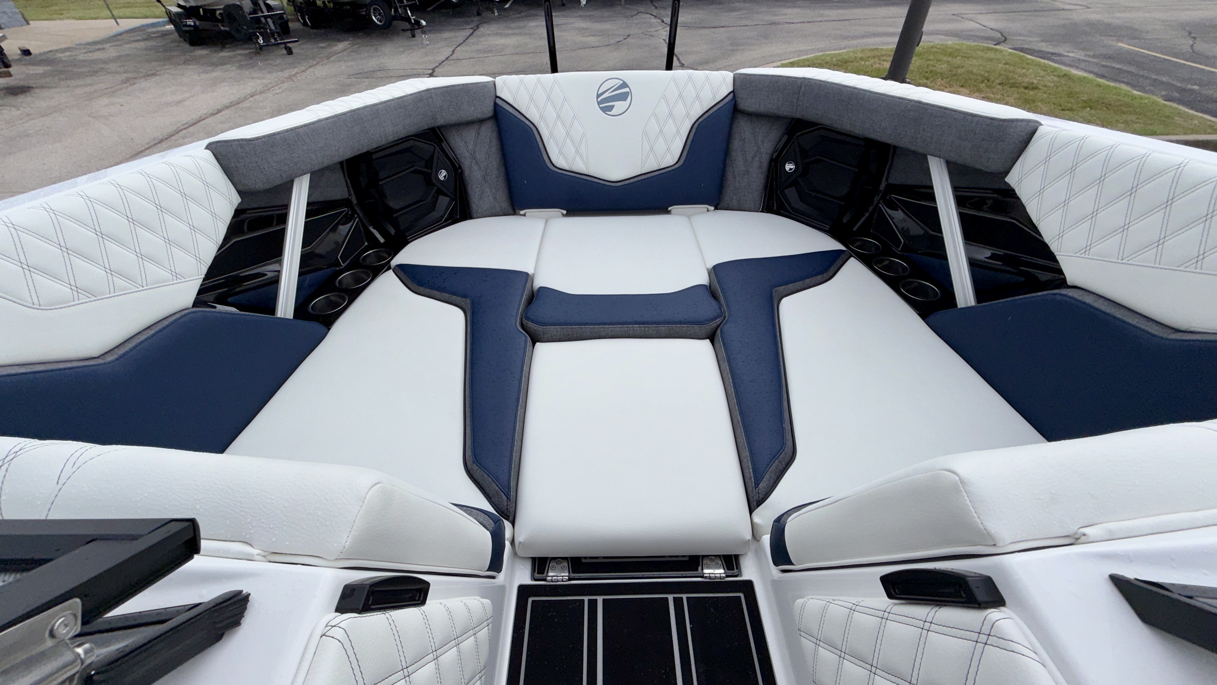 2027 Tigé  24RZX - Image 46