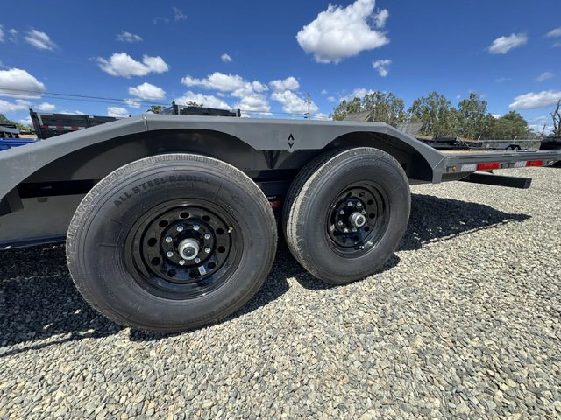 2026 DIAMOND C TRAILERS DIAMOND C HXD207 GN L24X102 15.5K - Image 7