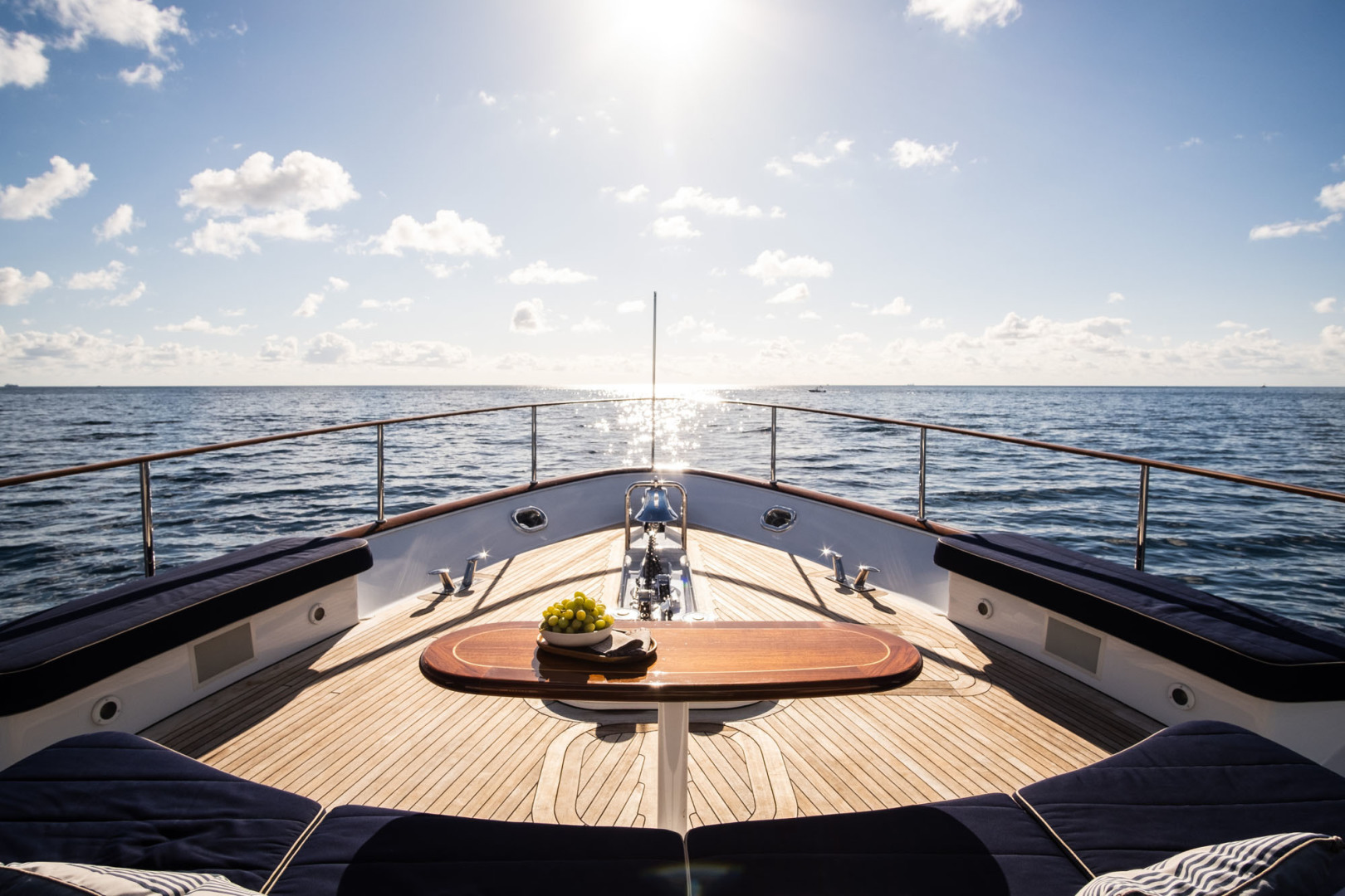 1999 Palmer Johnson Motor Yacht - Image 35