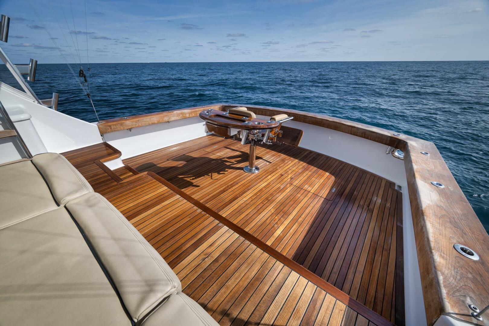 2002 Weaver 60 Convertible - Image 34