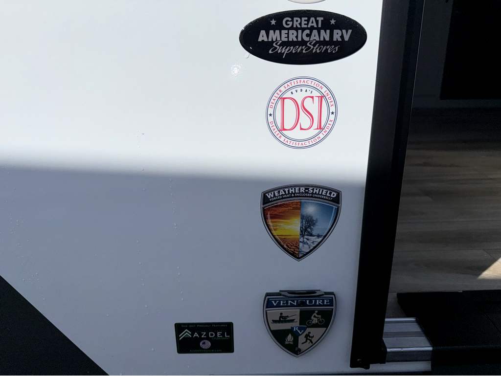 2026 VENTURE RV STRATUS 262VFK - Image 9
